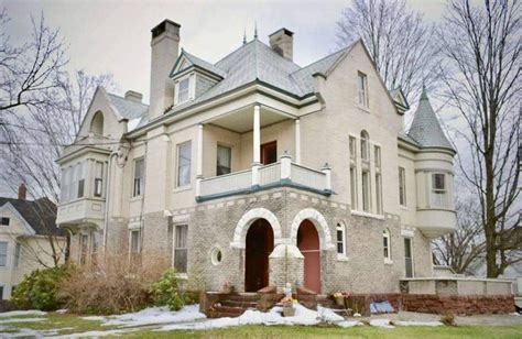 1905 Mansion For Sale In Concord New Hampshire — Captivating Houses