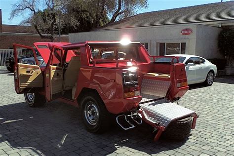 This 1992 Lamborghini LM002 Is For Sale (Did You Know Lamborghini Built A Pickup - Car Talk ...