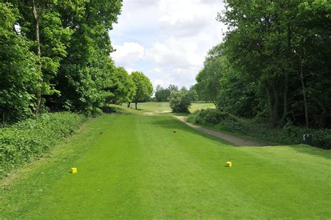 Course Overview - WIMBLEDON COMMON GOLF CLUB