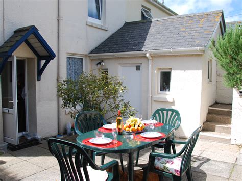 Cottage View, Devon | Holiday Cottage | Bird Spot