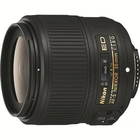 Nikon 35mm lens review - Nikon 35mm/F 1,8 G DX - GottaPics