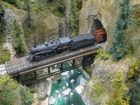 Model Train Scenery | ... Great Canadian Model Railroad: Dave Chomyn's Quintette Tunnels Modules ...