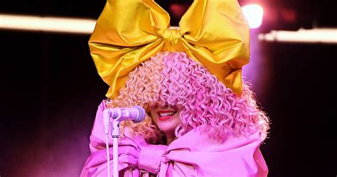 Sia Opens Up About Liposuction and Insecurity