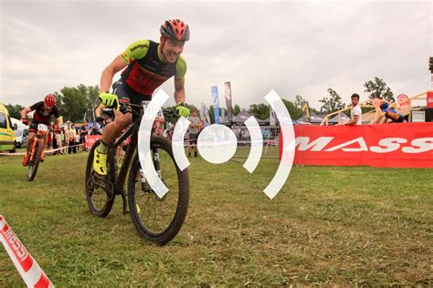 Listen: Mountain Bike Racing Tips - Singletracks Mountain Bike News