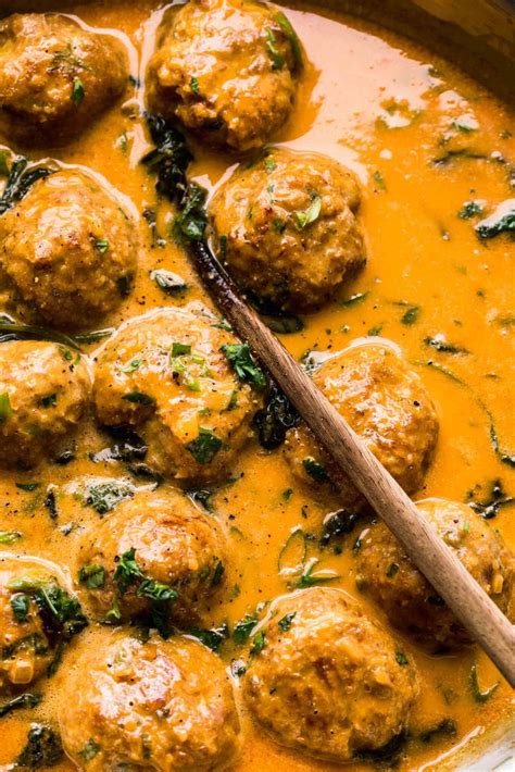 Thai Meatballs in a Creamy Coconut Curry Sauce