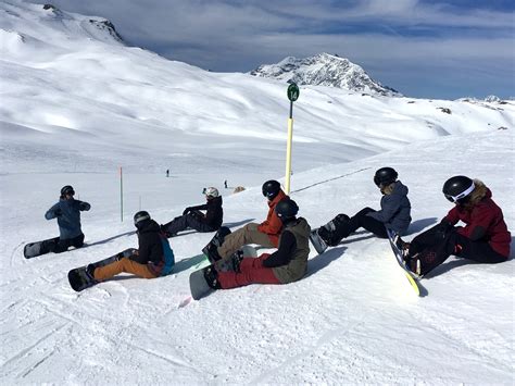 Snowboard Lessons & Prices | Val d'Isere | French Alps | Pro Snowboarding