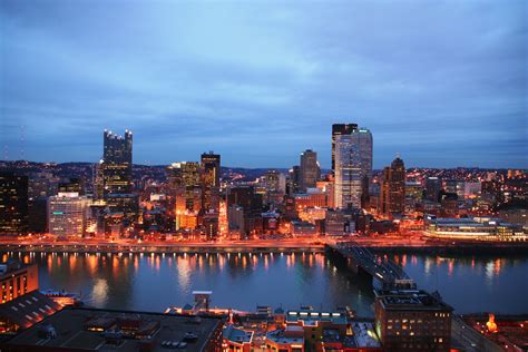 Pittsburgh at Night Wallpaper - WallpaperSafari