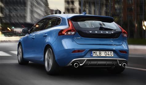 Volvo V40 R-Design: hotter hatch to headline local line-up - Photos (1 of 7)