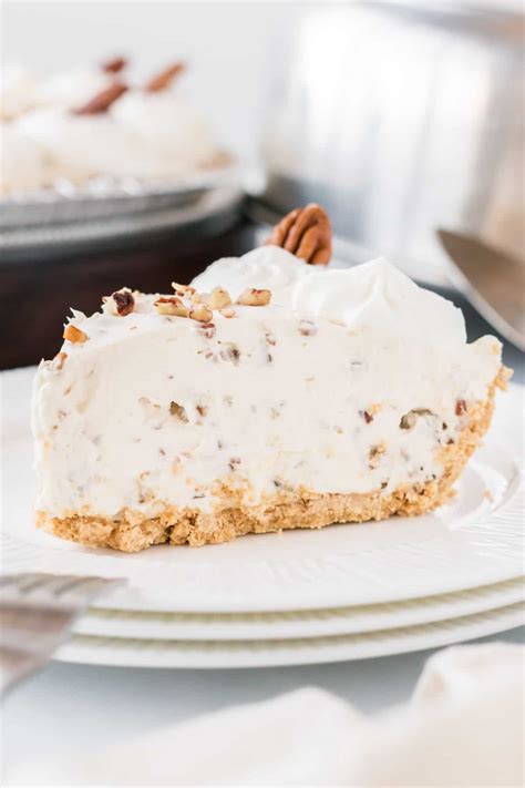 Pecan Cream Pie with Graham Crust - Build Your Bite