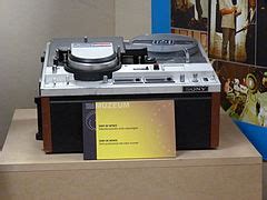 Category:Analog video recorders - Wikimedia Commons