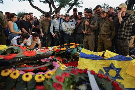 FOTO: Tentara Israel Tewas Lagi dalam Perang Gaza, Keluarga dan Kerabat ...