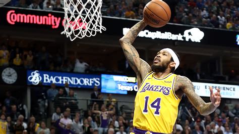 Lakers' Brandon Ingram Posterizes Corey Brewer, Laughs at Him After