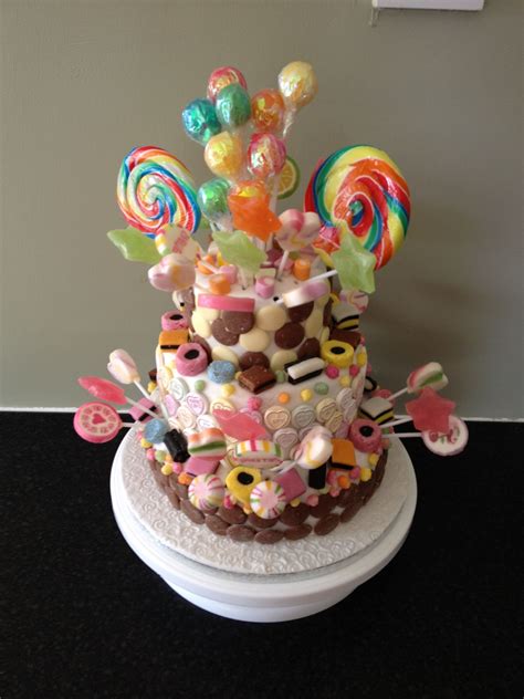 Pin by Gill Dobbie on Allsorts Kids Cakes | Sweet birthday cake, Sweet ...