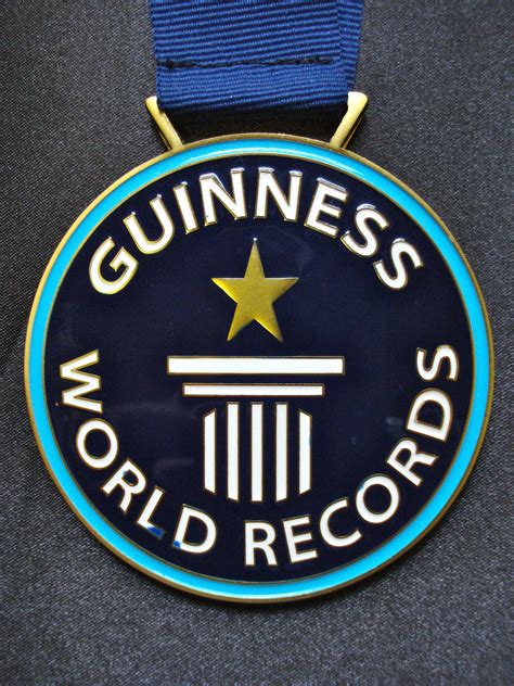 Guinness World Records Logo - LogoDix