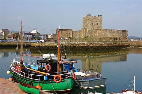 Northern Ireland Castles: Carrickfergus Castle. History, Facilities and Hours