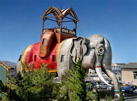 Lucy The Elephant: Amazing Elephant-Shaped Building