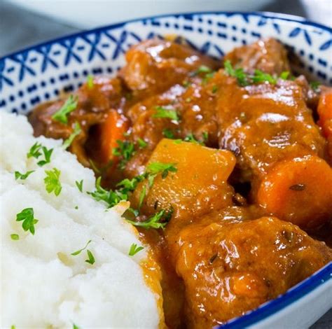 Pin by AmandaW on South African | Pap recipe, African stew, Beef recipes