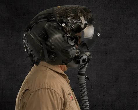 Up close and personal with the F-35’s 400K USD flight helmet with a X-ray vision-like imagery ...