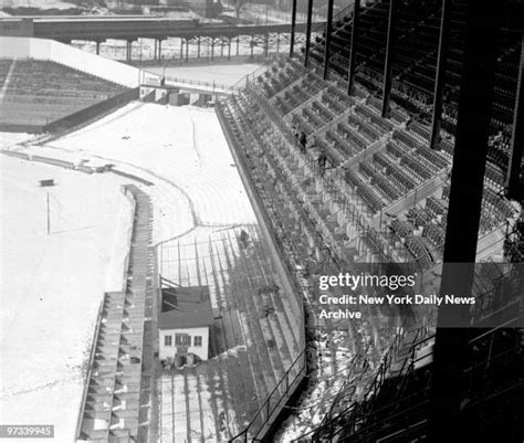 Yankee Stadium 1923 Photos and Premium High Res Pictures - Getty Images