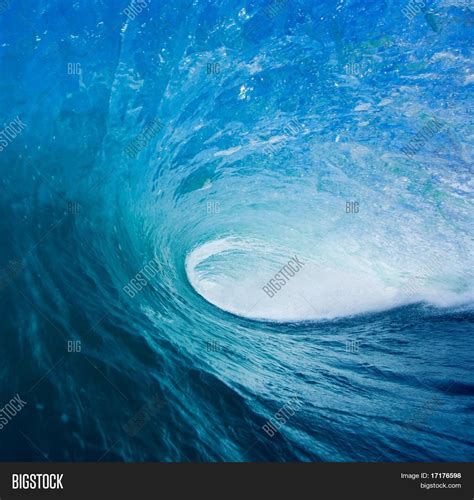 Perfect Blue Surfing Image & Photo (Free Trial) | Bigstock