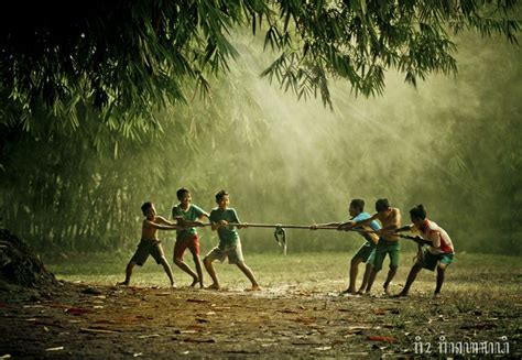 gambar permainan tradisional di malaysia - Dorothy Miller