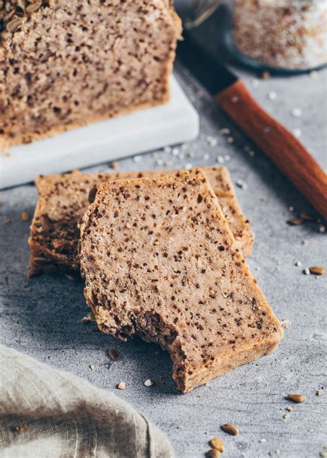 Buckwheat Chia Bread | Easy, Gluten-free, No-Knead - Bianca Zapatka ...