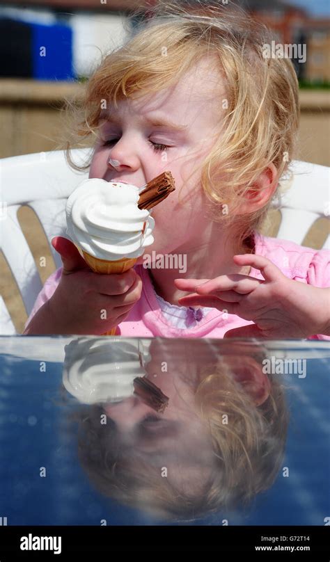 Summer weather May 19th Stock Photo - Alamy