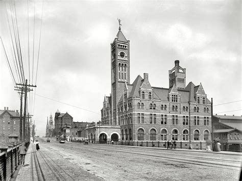 Shorpy Historical Photo Archive :: Nashville: 1900 | Nashville tennessee, Nashville, Union station