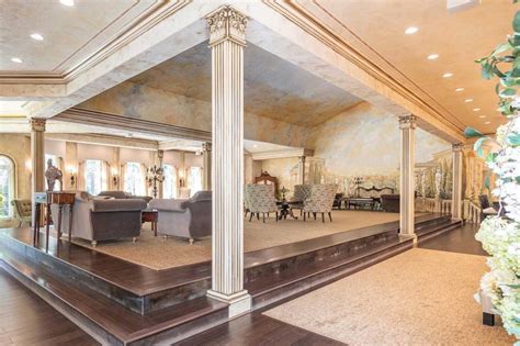 The 10 most expensive mansions for sale in Toronto right now