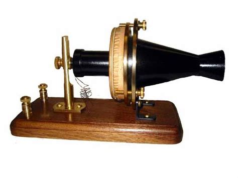 How did the First Telephone System Work : Diaphragms, Bells & Switches - guernseydonkey.com