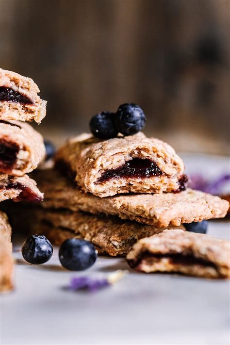 Homemade Berry Nutri Grain Bars - My Kitchen Little Homemade Bars ...