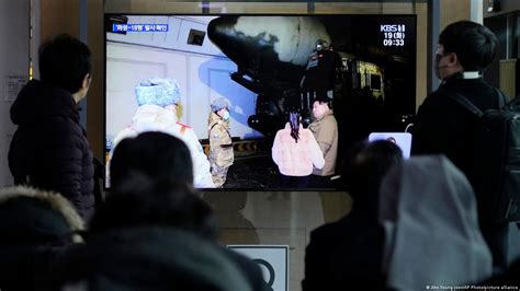 Kim Jong Un warns US after North Korea ICBM test – DW – 12/19/2023