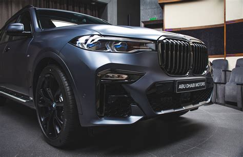 BMW X7 Dark Shadow Edition: The Luxury SUV in Frozen Arctic Grey