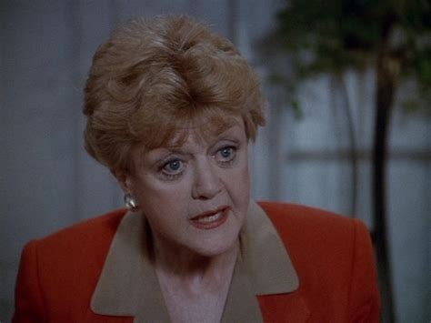 Angela Lansbury as Jessica Fletcher - Murder, She Wrote Image (18910777 ...