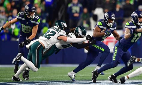 Seahawks highlights from their Week 15 win over the Eagles