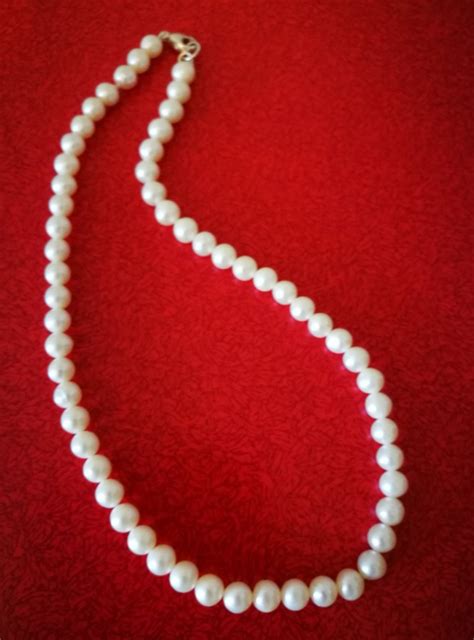 Pearl Stringing and Restringing - Radiant Jewellery