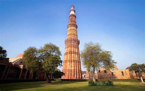 Historical Places in Delhi - 6 Must Visit Historic Places in Delhi