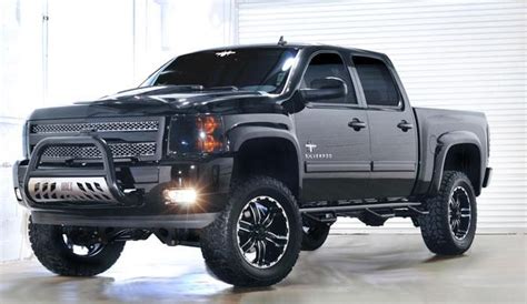 black widow edition chevy silverado... i think i need this truck ...