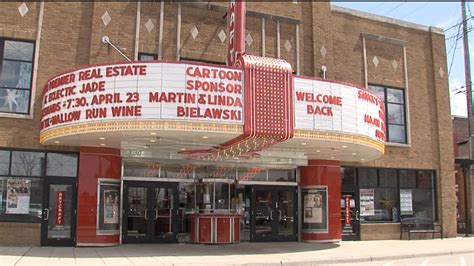 Artcraft Theatre reopens, holds classic movie series