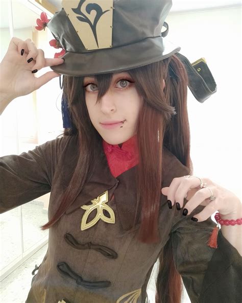 Hu Tao Cosplay by Kuroba : r/Genshin_Impact