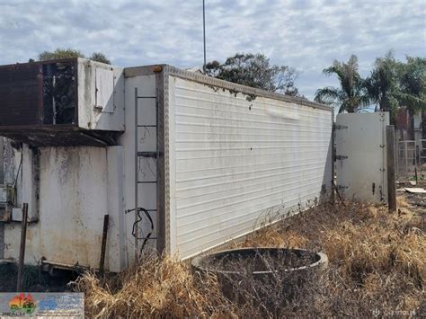 Lot 5 - Refrigerated Truck Body | AuctionsPlus