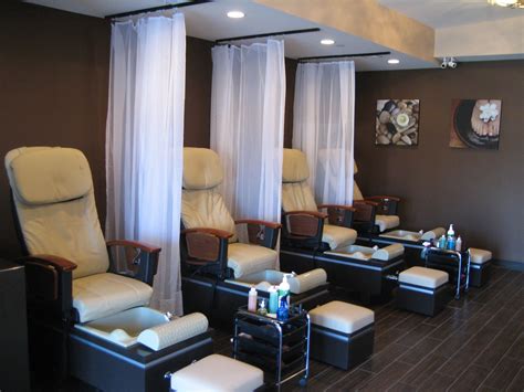 small nail salon interior designs - Google Search Nail Salon Interior, Nail Salon Design, Nail ...