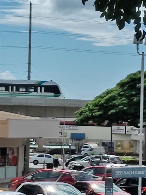 Testing the new rail line, near Pearlridge... : r/Hawaii