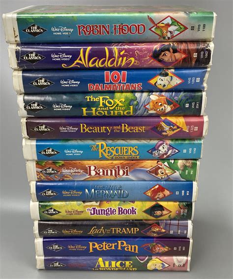 12 Walt Disney Black Diamond VHS Tapes Robin Hood Bambi Jungle Book ...