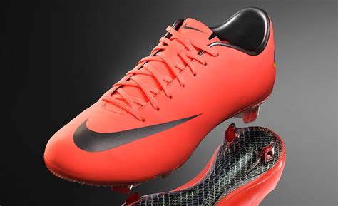 Revealed: Nike Brings New Upper to Nike Mercurial Vapor X Boots - Footy ...