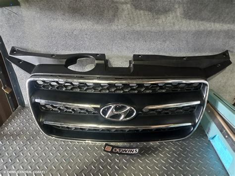 2008 Hyundai Santa Fe Grille 0000135574 - S-TWINS SPARES