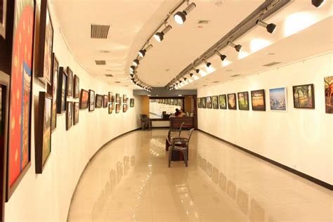 10 Best Art Galleries in Mumbai | Timings, Entry Fee & More Info