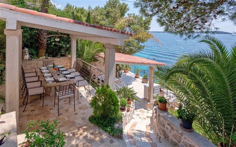 Luxury Villa Hvar Holiday, pool, private beach, yacht dock - Villas Croatia