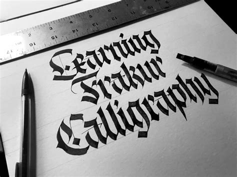 Fraktur Calligraphy Tutorial for Beginners (+FREE Worksheets) | Lettering Daily