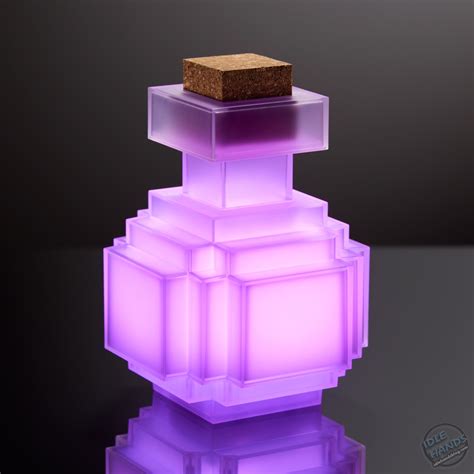 Idle Hands: NYCC 2023: MINECRAFT x The Noble Collection Product Launch